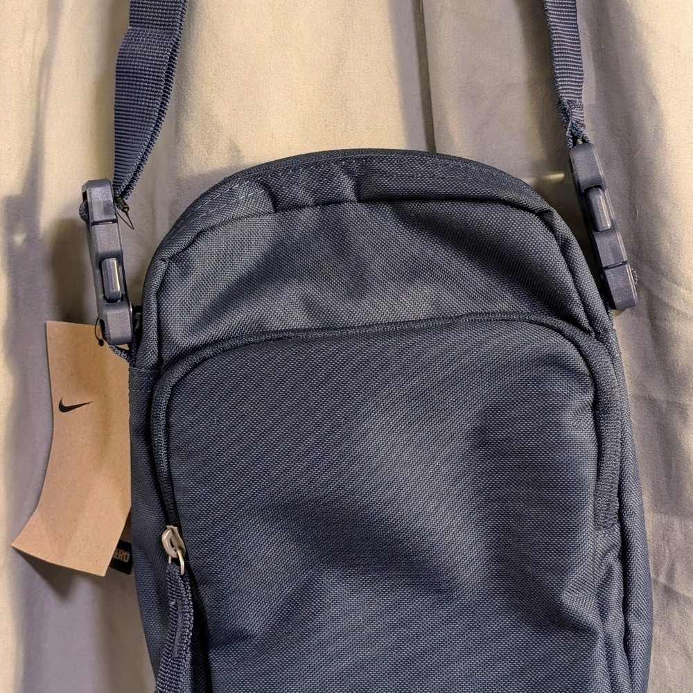 Nike Logo Dark Blue Messenger Crossbody Bag Purse - Picture 3 of 16